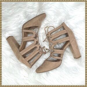Christian Siriano for Payless Beige Lace Up Heels Size 7.5